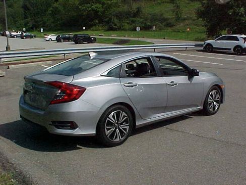 Used 2016 Honda Civic EX-L image 39