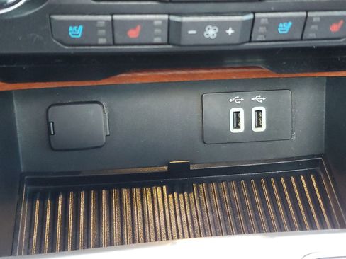 Used 2016 Ford F150 King Ranch w/ Equipment Group 601A Luxury image 31