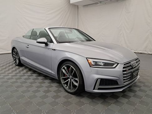 Used 2018 Audi S5 Premium Plus w/ Navigation Package image 3