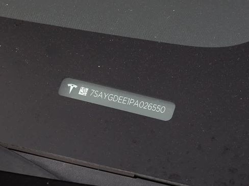 Used 2023 Tesla Model Y Long Range image 29