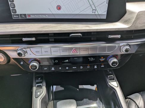 Certified 2024 Kia Telluride SX X-Line AWD/4WD image 26