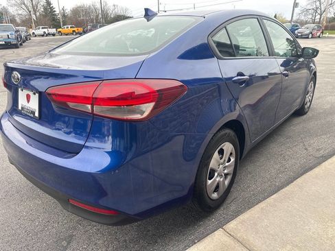 Used 2017 Kia Forte LX image 5