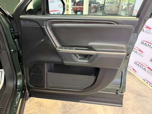 Used 2025 Rivian R1S Adventure AWD/4WD image 59