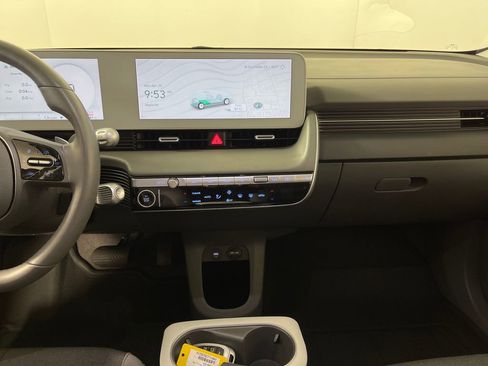 Certified 2024 Hyundai Ioniq 5 SEL image 16