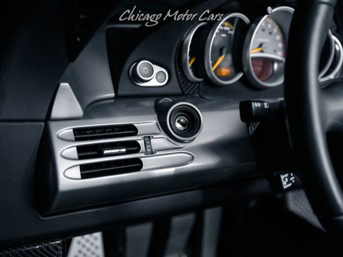 Used 2005 Porsche Carrera GT RWD image 10