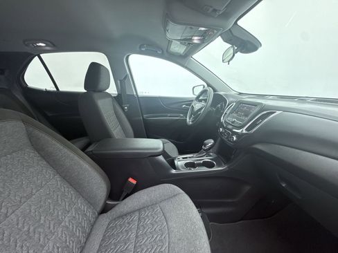 Used 2023 Chevrolet Equinox LT image 14