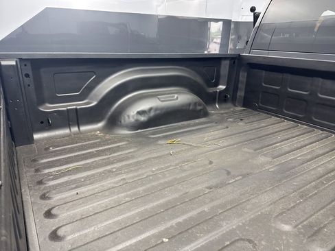 Used 2017 RAM 1500 ST w/ SXT Appearance Group AWD/4WD image 42