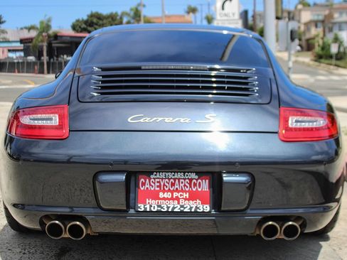 Used 2007 Porsche 911 Carrera S RWD image 5