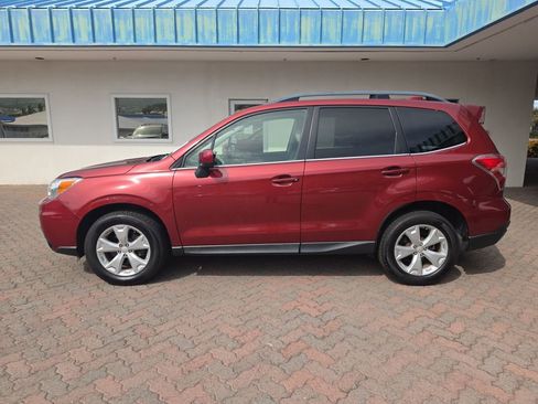 Used 2016 Subaru Forester 2.5i Limited image 2