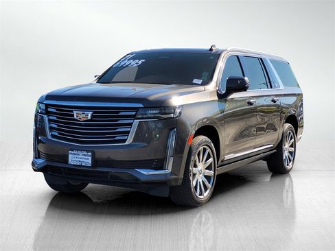 Used 2021 Cadillac Escalade ESV Premium Luxury Platinum w/ Heavy-Duty Trailer Package image 9