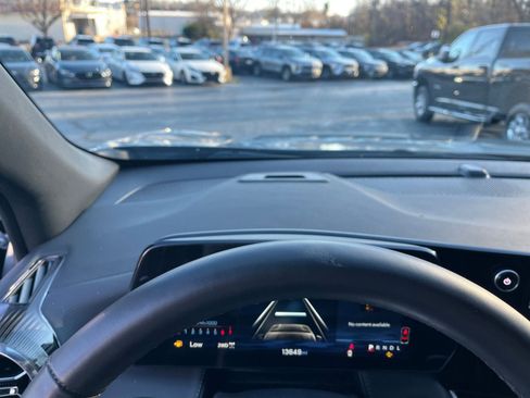 Used 2025 Chevrolet Equinox LT image 28