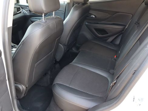 Used 2019 Buick Encore Preferred FWD image 5
