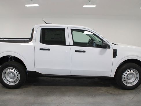 New 2026 Ford Maverick XL image 11