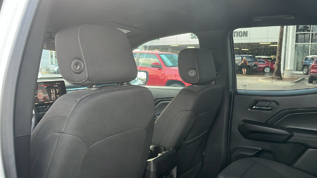 Used 2025 GMC Canyon Elevation RWD image 19