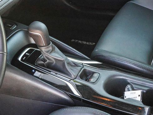 Used 2022 Toyota Corolla XSE w/ Carpet Mat Package (TMS) FWD image 27