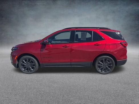 Used 2024 Chevrolet Equinox RS AWD/4WD image 2
