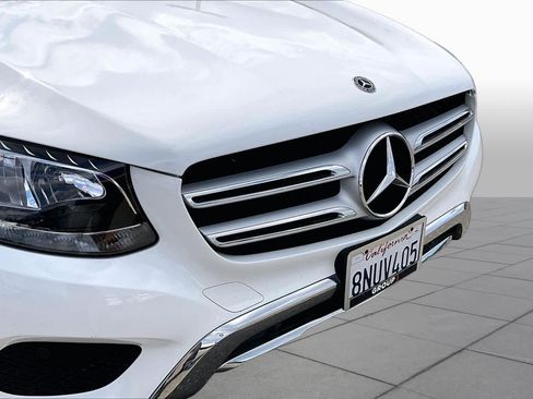 Used 2018 Mercedes-Benz GLC 300 4MATIC image 29