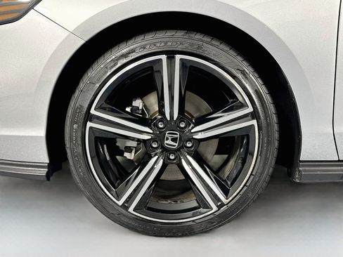 Certified 2024 Honda Accord Sport image 29