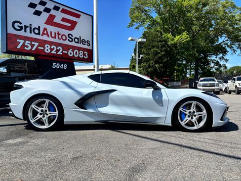 Used 2020 Chevrolet Corvette Stingray Premium Cpe w/ 3LT Preferred Equipment Group RWD image 2