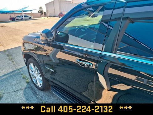 Used 2021 Chevrolet Tahoe High Country AWD/4WD image 8