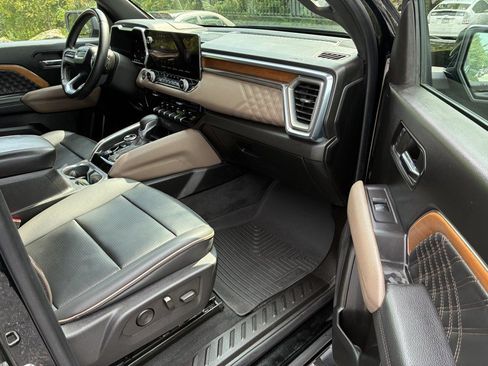 Used 2023 GMC Canyon Denali AWD/4WD image 23