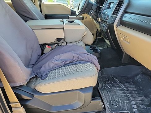Used 2017 Ford F350 XLT w/ XLT Value Package AWD/4WD image 10