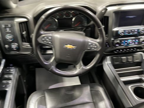 Used 2018 Chevrolet Silverado 1500 LTZ Z71 w/ Redline Edition AWD/4WD image 3