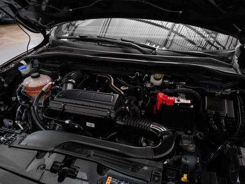 Used 2023 Ford Escape ST-Line image 40