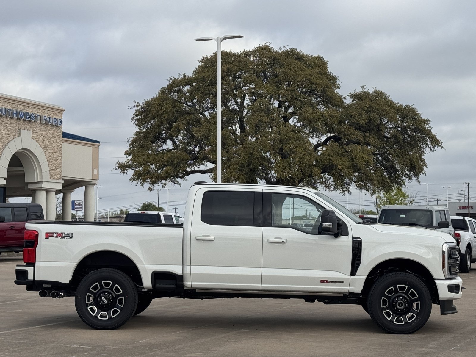 New 2026 Ford F250 Platinum AWD/4WD image 3