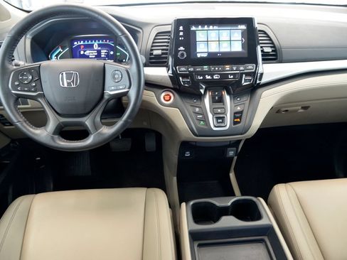 Used 2023 Honda Odyssey EX-L image 17