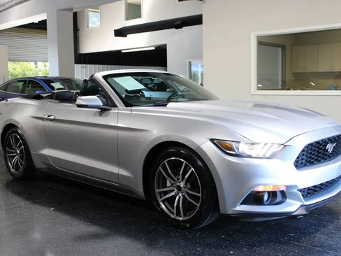 Used 2016 Ford Mustang Premium RWD image 25