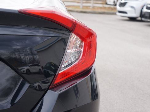 Used 2020 Honda Civic LX image 7