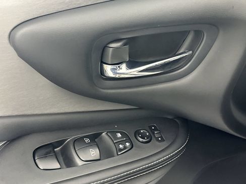 Certified 2020 Nissan Murano S w/ Technology Package FWD image 13
