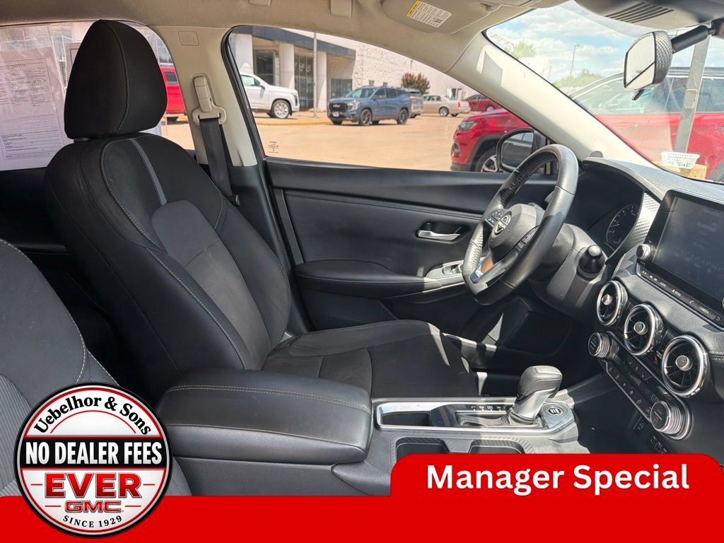 Used 2024 Nissan Sentra SV w/ All-Weather Package FWD image 2