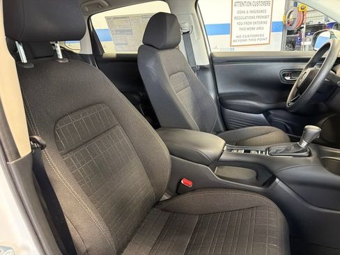 Certified 2026 Honda HR-V LX image 29