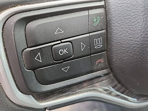 Used 2022 Jeep Wagoneer Series II w/ Convenience Group I AWD/4WD image 10