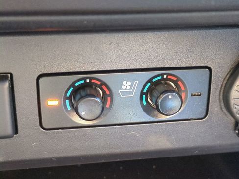 Used 2022 Toyota 4Runner Limited image 25