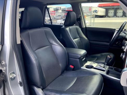 Used 2023 Toyota 4Runner Limited RWD image 13