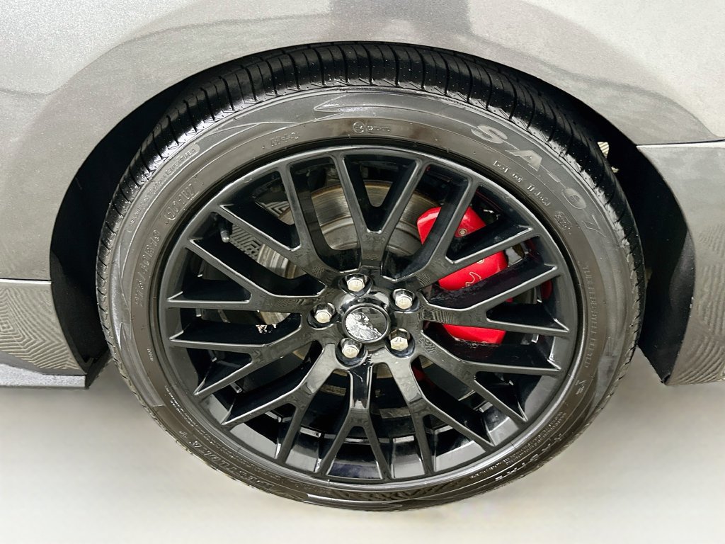 Used 2016 Ford Mustang Coupe RWD image 23