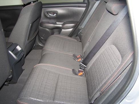 Certified 2024 Honda HR-V Sport image 11