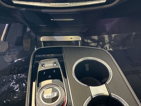 Certified 2024 Cadillac Lyriq Luxury image 20