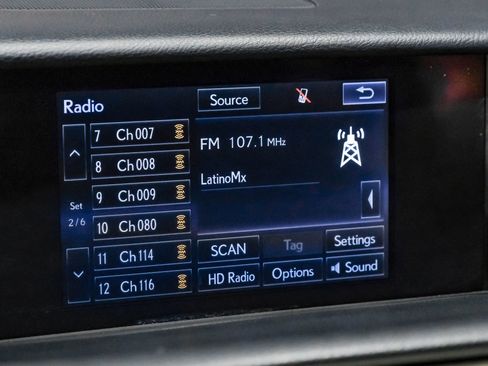 Used 2016 Lexus RC 200t image 26