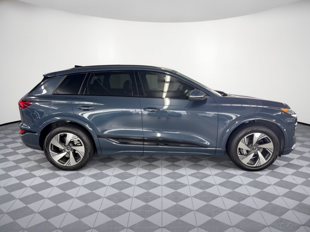 Used 2025 Audi Q6 e-tron Premium w/ Convenience Package AWD/4WD image 8