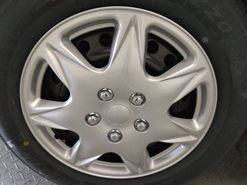 Used 2019 Ford Fusion S FWD image 31