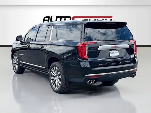 Used 2021 GMC Yukon XL Denali w/ Denali Premium Package AWD/4WD image 5