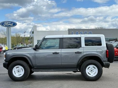 Used 2025 Ford Bronco Heritage Edition AWD/4WD image 49