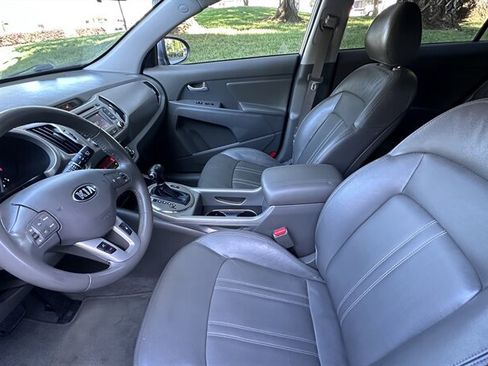 Used 2016 Kia Sportage EX image 8