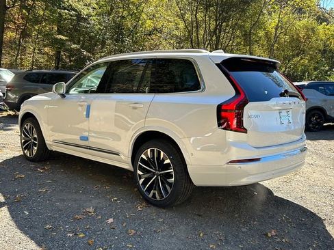 New 2026 Volvo XC90 B6 Ultra w/ Protection Package image 4