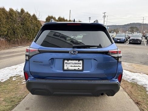 New 2026 Subaru Forester Premium image 5