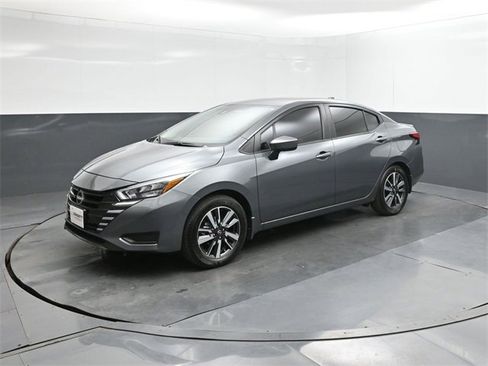 New 2025 Nissan Versa SV w/ Trunk Package image 1